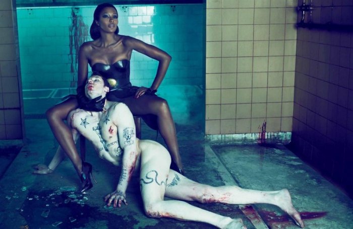 Наоми Кэмпбелл (Interview Magazine) Наоми Кэмпбелл (Interview Magazine)