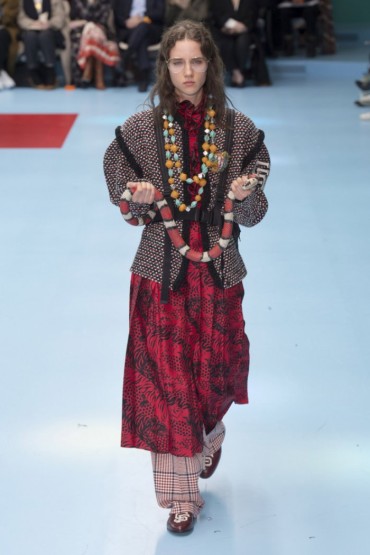 Показ Дома моды Gucci ОСЕНЬ-ЗИМА 2018/2019 в Милане