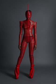 Gareth Pugh самый провокационный показ на неделе моды в Лондоне 2018