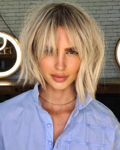 Рваная челка 2023 (61 фото)