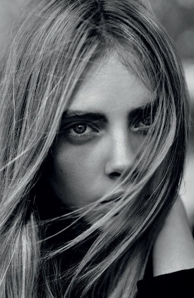 Кара Делевинь для INDUSTRIE