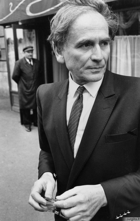 Пьер Карден