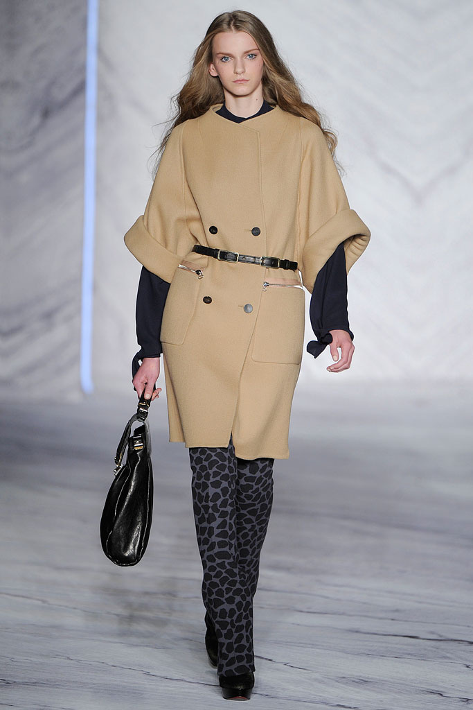 Модное пальто