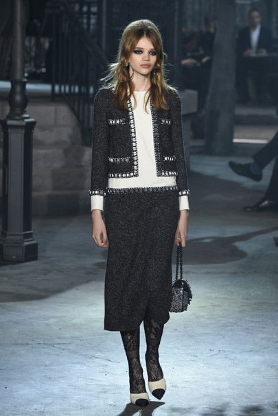 CHANEL Pre-fall 2016. Metiers d'Art