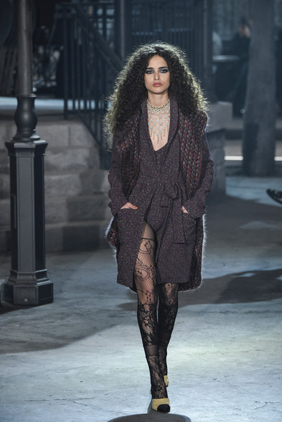 CHANEL Pre-fall 2016. Metiers d'Art