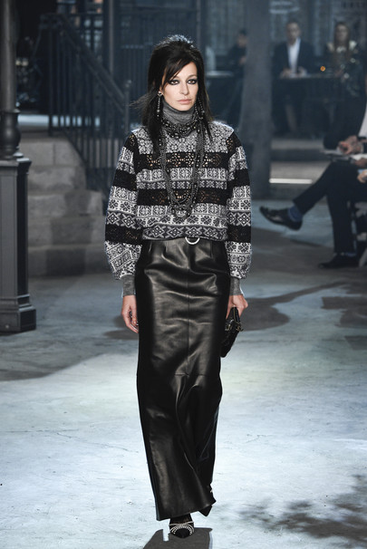 CHANEL Pre-fall 2016. Metiers d'Art