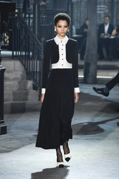 CHANEL Pre-fall 2016. Metiers d'Art