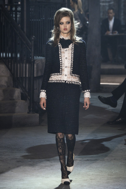 CHANEL Pre-fall 2016. Metiers d'Art