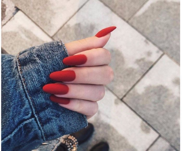 Чёрные ногти у парней