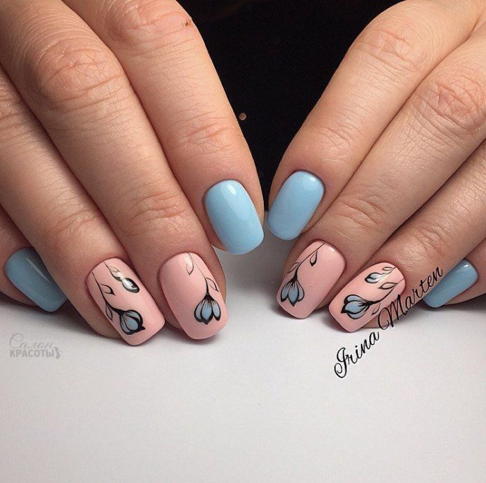 Цветочки на ногтях