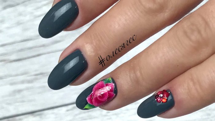 Весенний маникюр