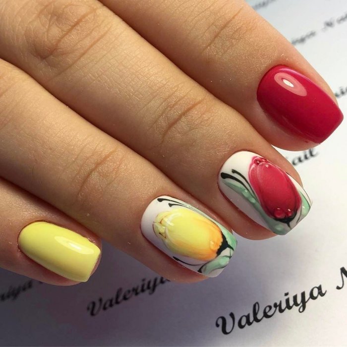 Ногти с цветами