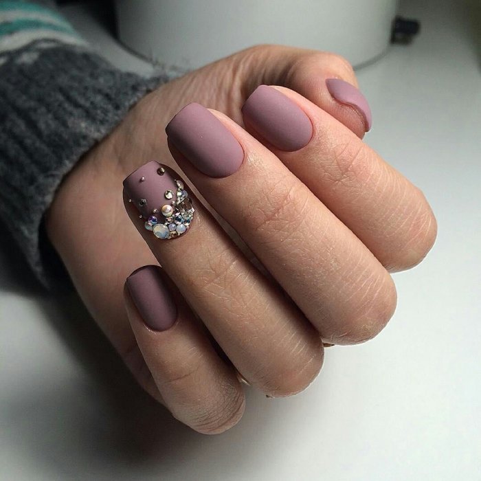 Розочки на ногтях