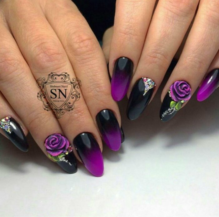 Ноготочки с цветочками