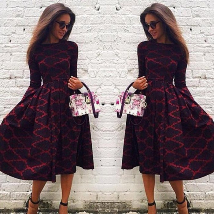 Стильное корпоративное платье