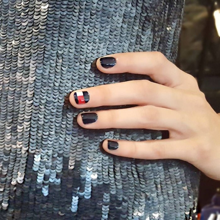 Детский маникюр