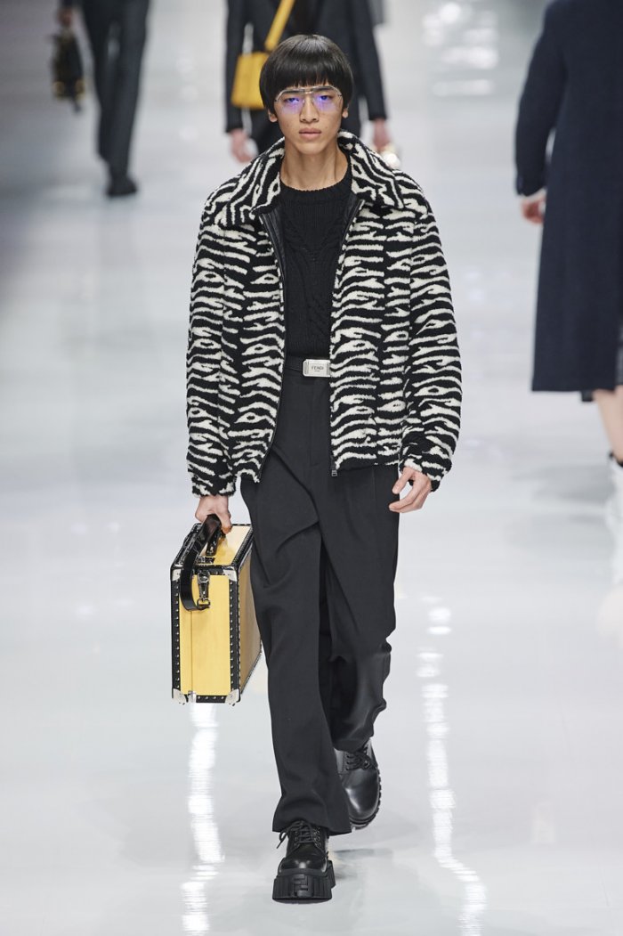 Коллекция Фенди осень зима 2021