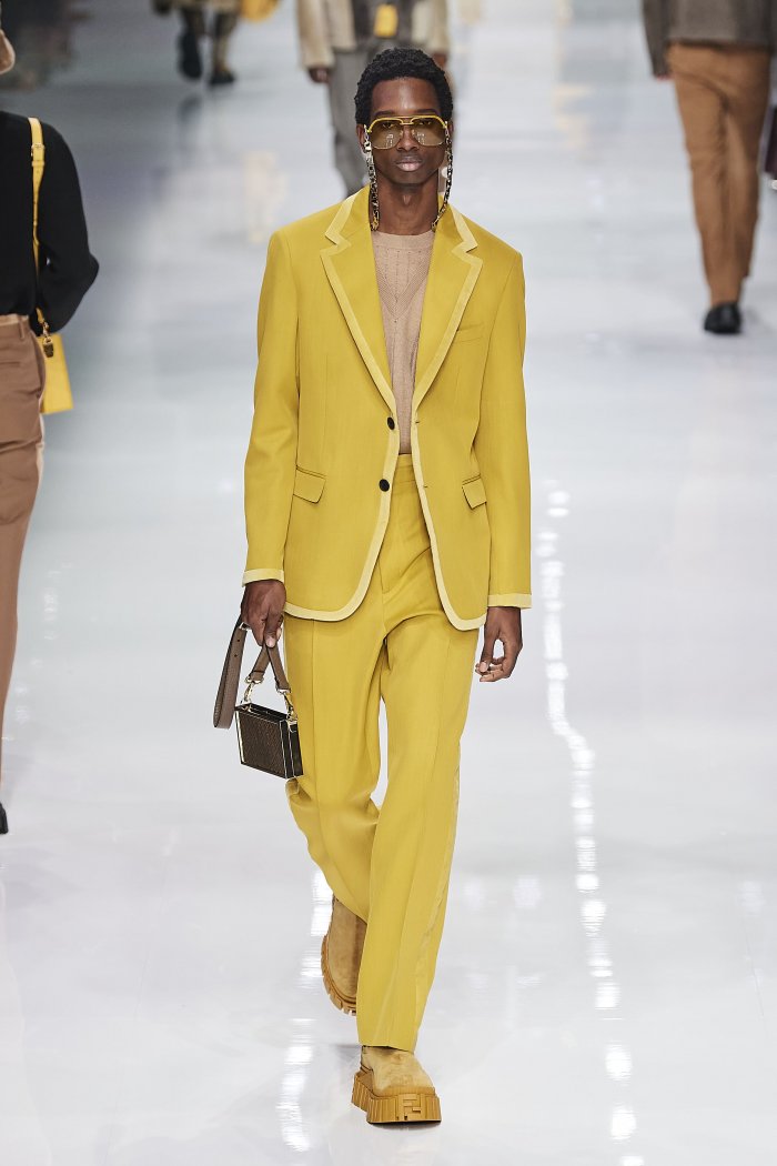 Коллекция Фенди осень зима 2020