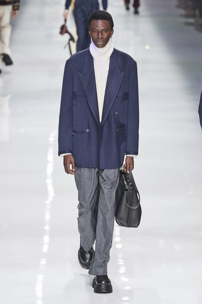 Fendi показ осень зима 2020/2021