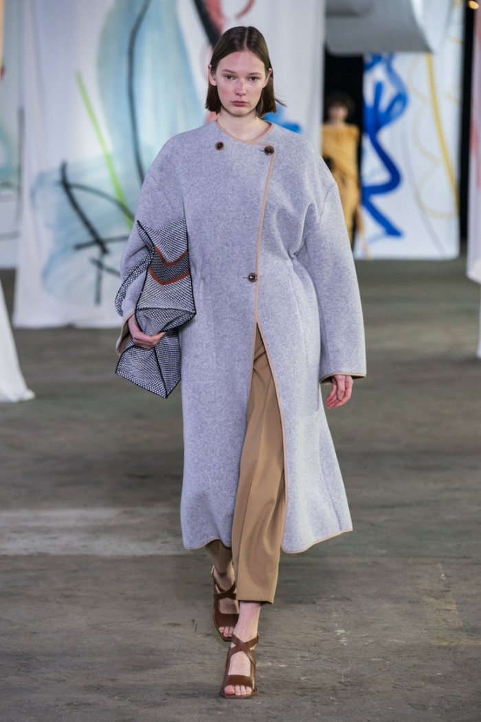 Показ Фенди осень зима 2020-2021