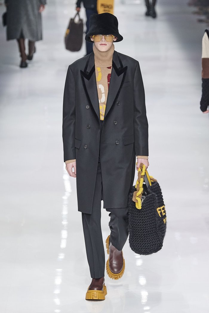 Коллекция Фенди осень зима 2021