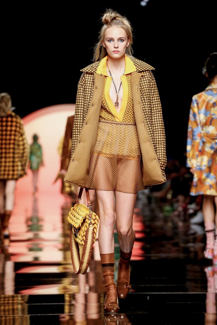 Коллекция Весна-лето 2020 Фенди