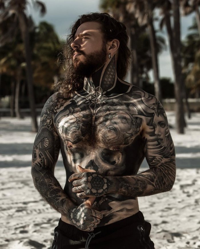 Красивые мужские тату