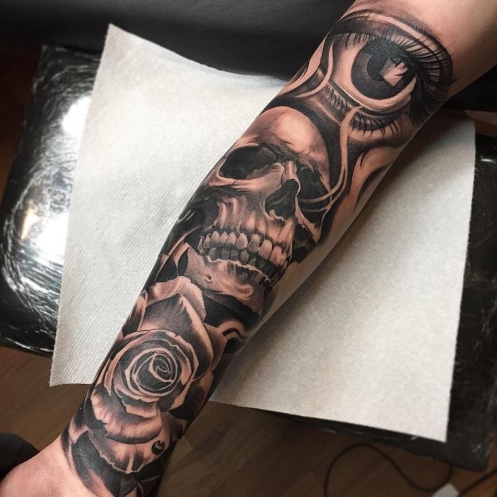 Тату на предлечиедля мужчин