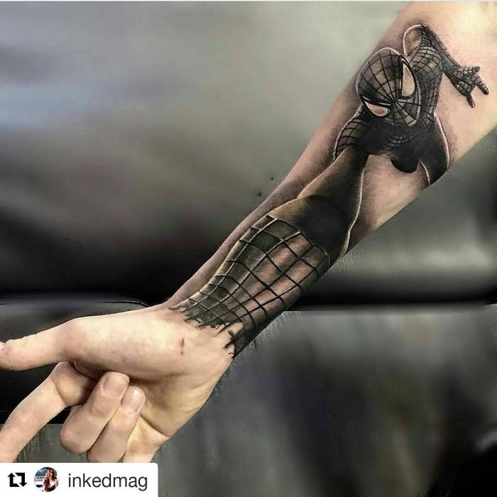 Татумна предплечье мужские