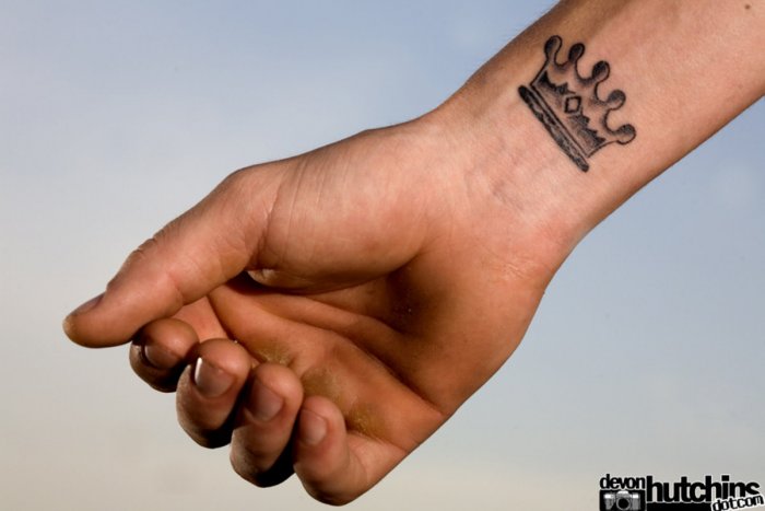 Тату назапьястие мужские