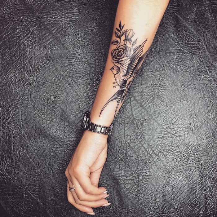 Красивые женские тату на руке
