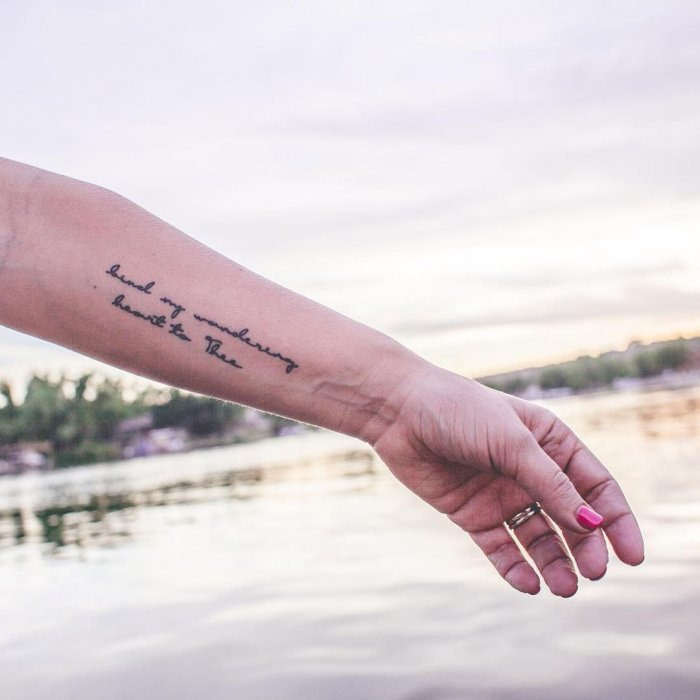 Тату надписи