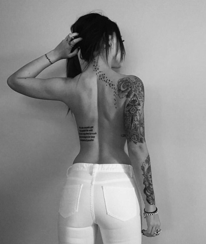 Тату на запястье для девушек