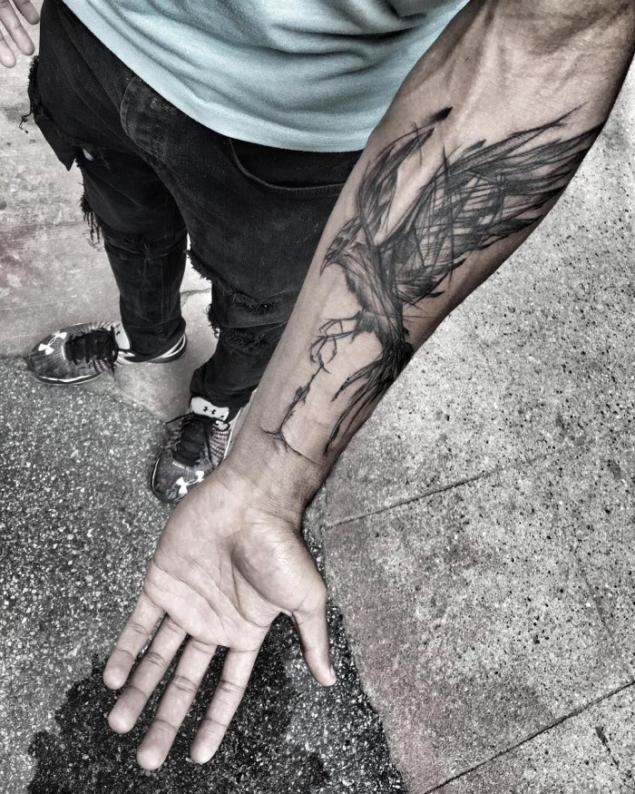 Тату дерево на груди