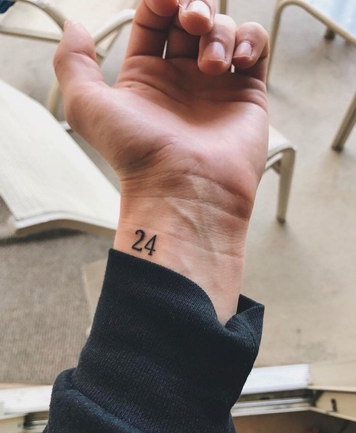 Тату на запястье для мужчин