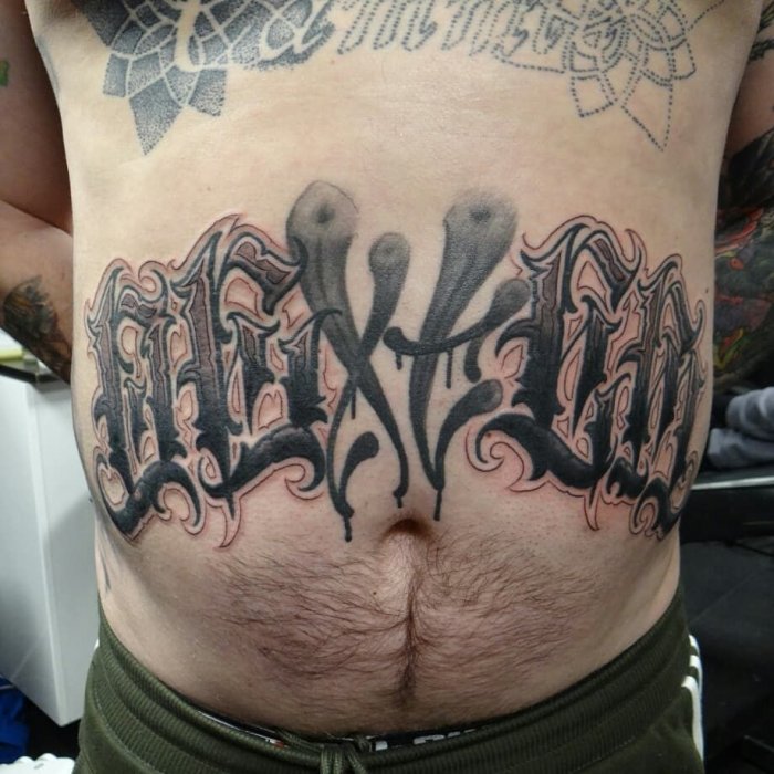 Тату на пузе мужские