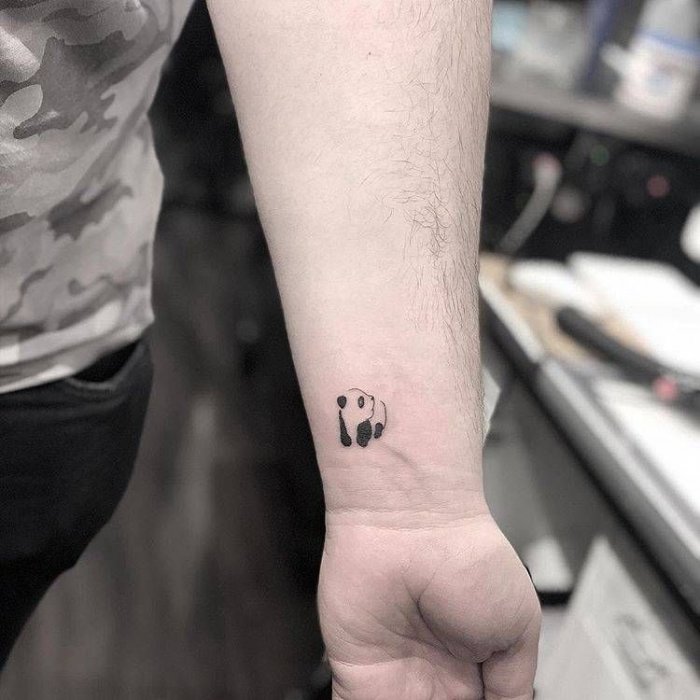 Небольшие тату на руку для мужчин