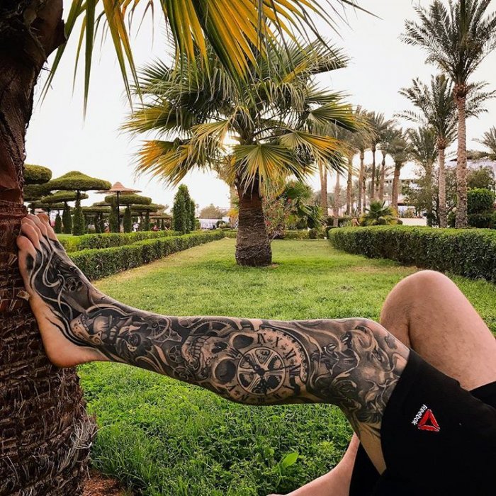 Тату на ноге мужские