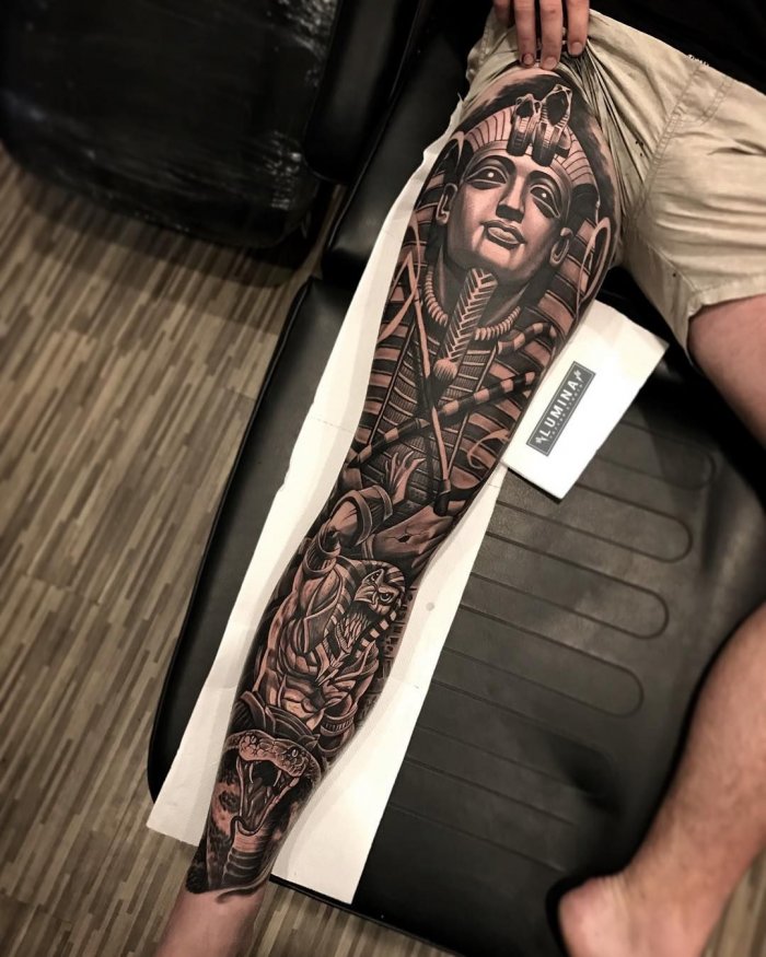 Тату на ноге мужские на икре