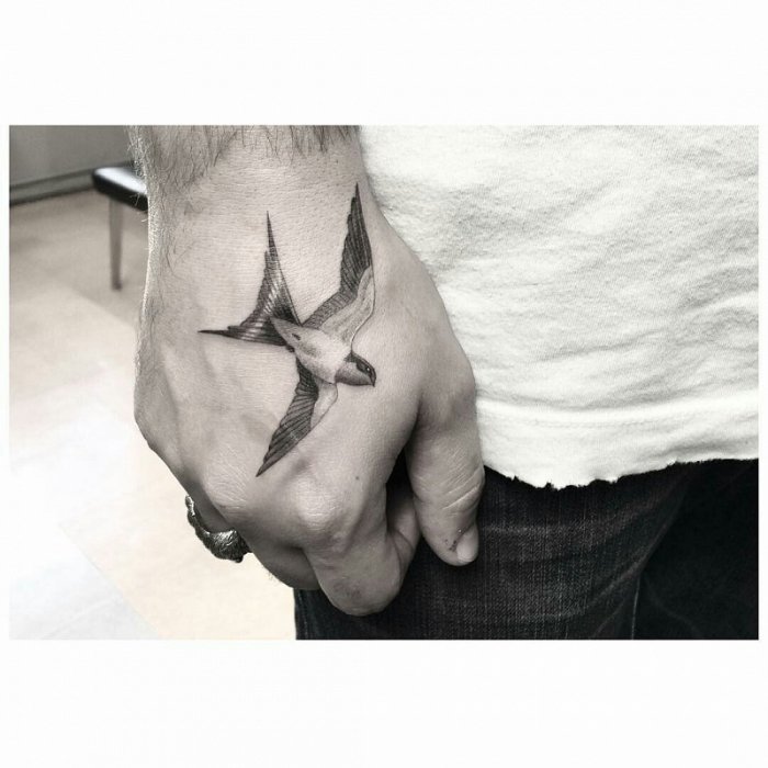 Красивые маленькие тату эскизы