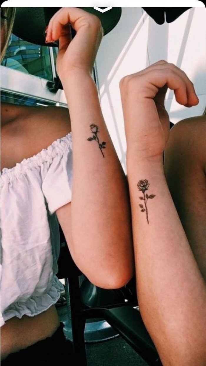 Тату на запястье для девушек