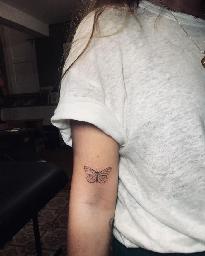 Маленькие аккуратные тату для девушек