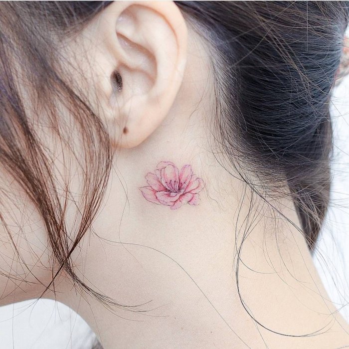 Маленькие тату для девушек