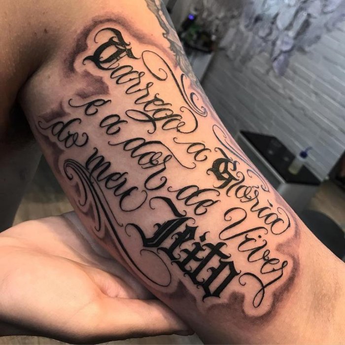 Тату надписи на руке