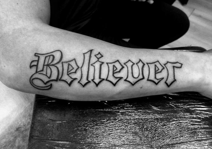 Тату надписи мужские