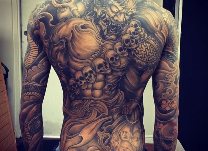 Тату на спину для мужчин