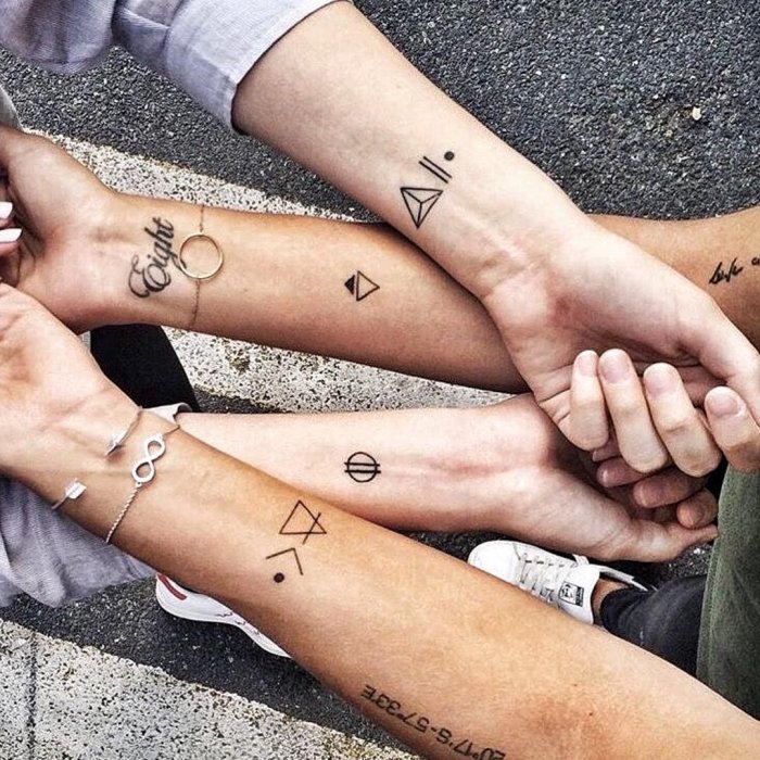 Маленькая тату со смыслом