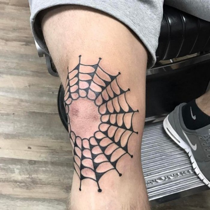 Тату паутина