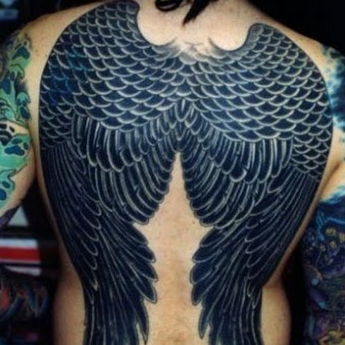 Ангельские Крылья на спине