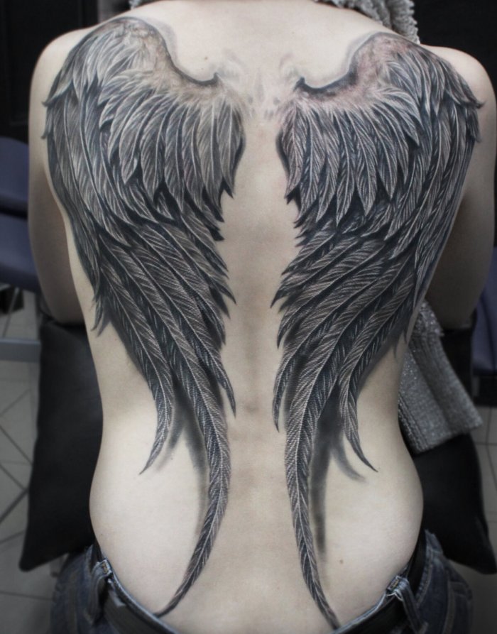 Тату на спине мужские